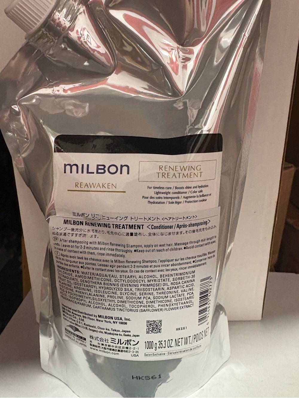 Milbon Reawaken Renewing Treatment Refill 33.8 oz - Silver Pouch